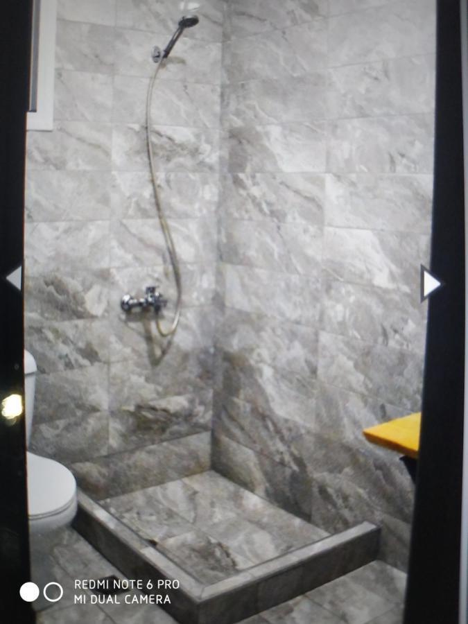 Minimal Apartment Каламата Екстериор снимка